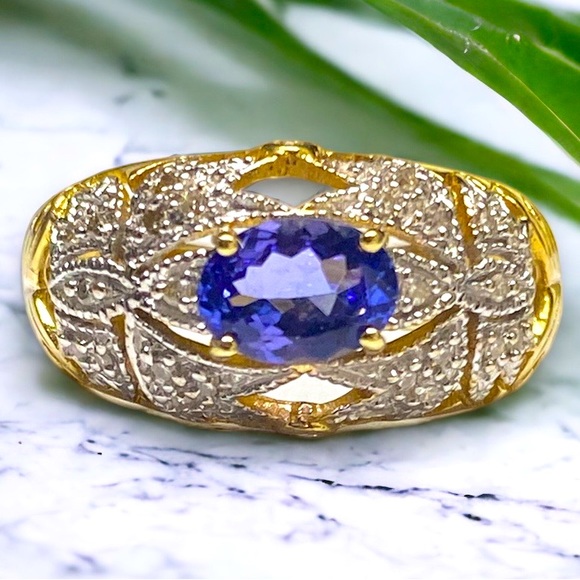 STUNNING 14K Gold Diamond Oval TANZANITE and Diamond Statement Ring Size 6! - Picture 14 of 16